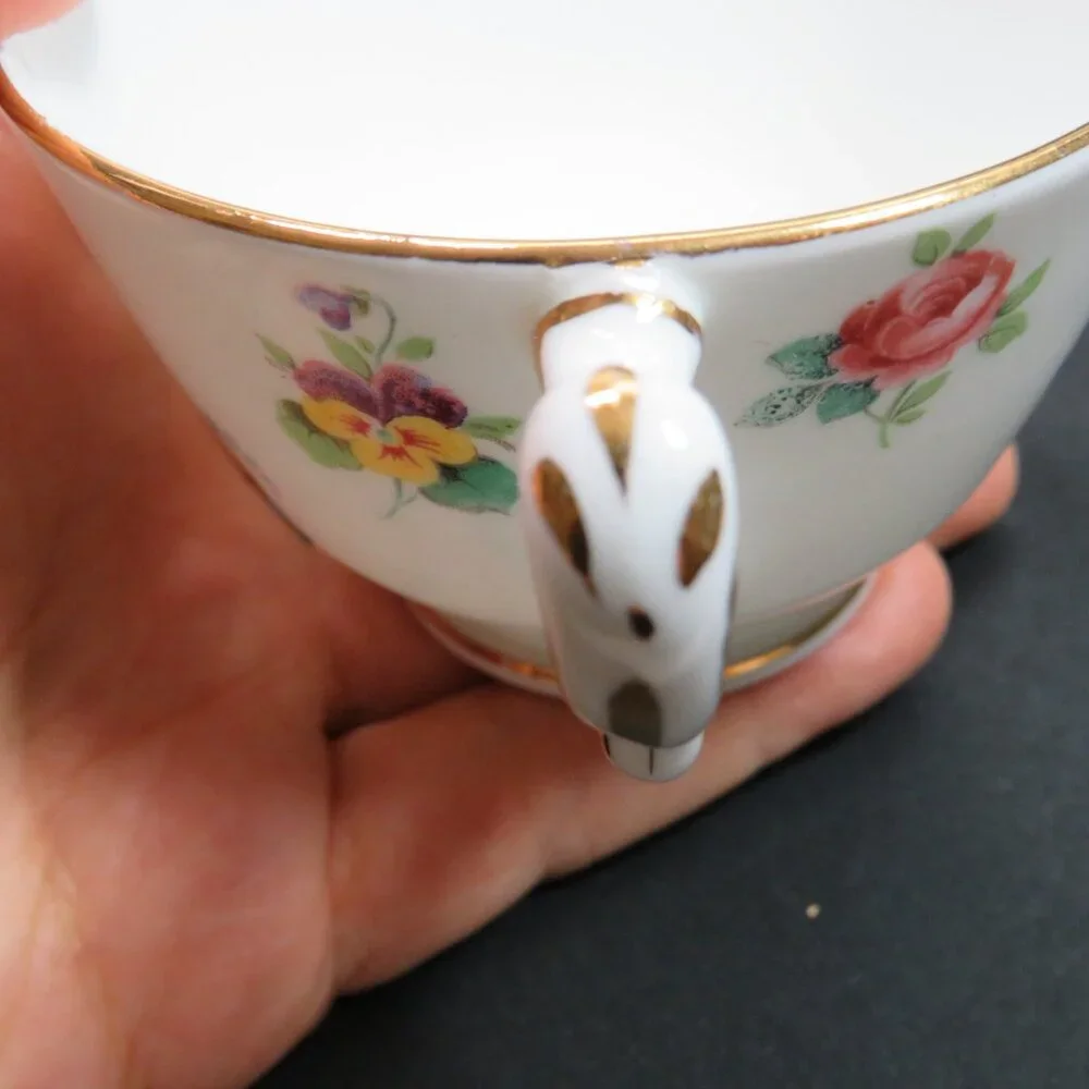 Crown Staffordshire Tea Cup & Saucer fine bone china Rose Pansy Gold Rim